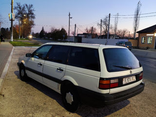 Volkswagen Passat foto 4