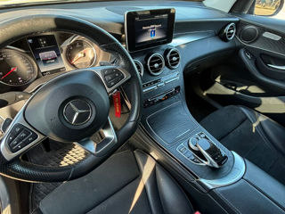 Mercedes GLC foto 6