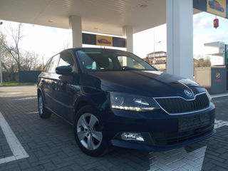 Skoda Fabia foto 1