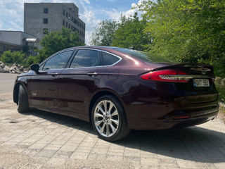 Ford Fusion foto 3