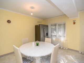 Apartament cu 2 camere, 97 m², Telecentru, Chișinău foto 10