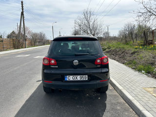 Volkswagen Tiguan foto 4