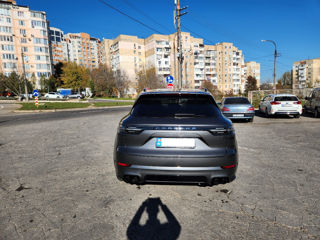 Porsche Cayenne foto 4