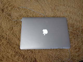 MacBook pro 15 i7 16x256 2k