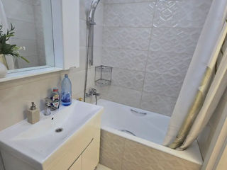 Apartament cu 2 camere, 60 m², Botanica, Chișinău foto 11