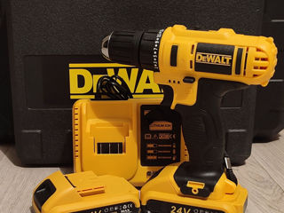 Шуруповёрт комплект Dewalt + молоток ..доставка