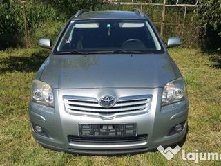 Запчасти Toyota Avensis 2008 foto 1