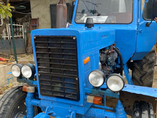 Se vinde tractor