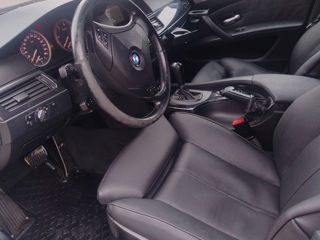 BMW 5 Series foto 5