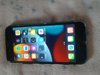 Se vinde urgent iPhone 7plus