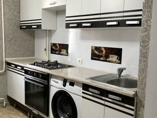 Ofer chirie, Apartament, 2 odăi, 52m2! foto 8