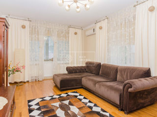 Apartament cu 3 camere, 110 m², Centru, Chișinău foto 5
