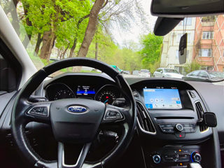 Ford Focus foto 9