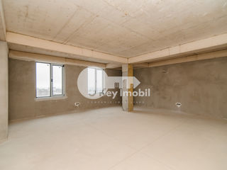 Chirie sp. comercial, reparație euro, 800 mp, Durlești, 4000 € ! foto 2