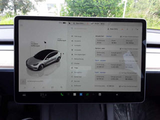 Tesla Model 3 foto 8