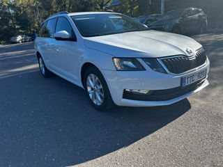 Skoda Octavia foto 2