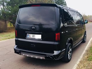 Volkswagen Caravelle foto 3