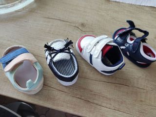 Обувь для новорожденных.