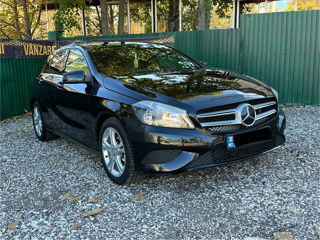 Mercedes A-Class foto 2