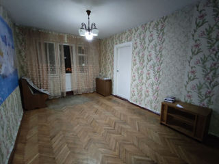 Apartament cu 2 camere, 47 m², Botanica, Chișinău foto 2