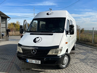 Mercedes Sprinter foto 2