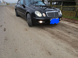 Mercedes E-Class foto 3