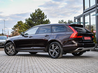 Volvo V90 foto 2