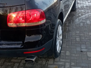 Volkswagen Touareg foto 3