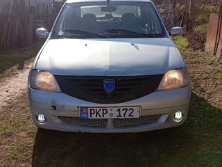 Dacia Logan foto 4