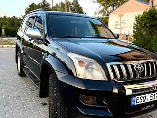 Toyota Land Cruiser Prado foto 2