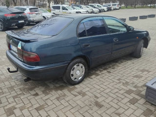 Toyota Carina foto 6