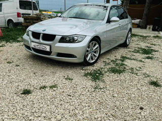 BMW 3 Series foto 2