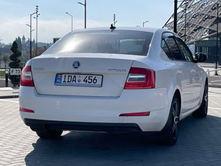 Skoda Octavia foto 4