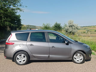 Renault Grand Scenic foto 6