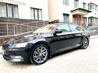 Skoda Superb foto 5