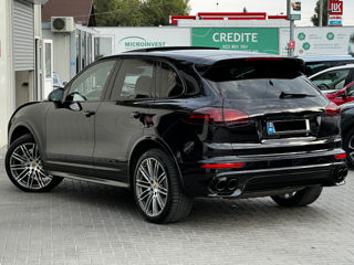 Porsche Cayenne foto 5