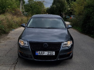 Volkswagen Passat foto 2