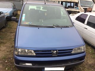 Peugeot 806 foto 1