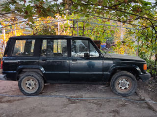 Isuzu Trooper