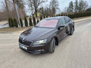 Skoda Superb foto 6