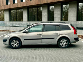 Renault Megane foto 4