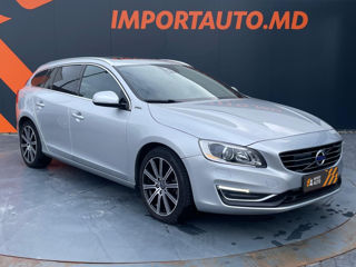 Volvo V60 foto 4