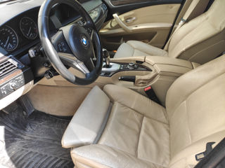 BMW 5 Series foto 9