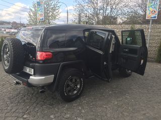 Toyota FJ Cruiser foto 10