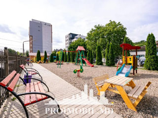 Apartament cu 2 camere, 73 m², Buiucani, Chișinău foto 16