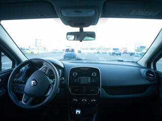 Renault Clio foto 10