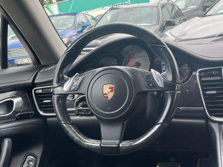 Porsche Panamera foto 11