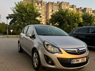 Opel Corsa foto 2