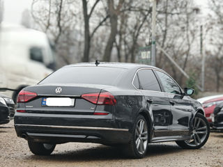 Volkswagen Passat foto 3