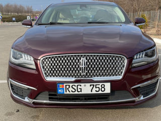 Lincoln MKZ foto 2